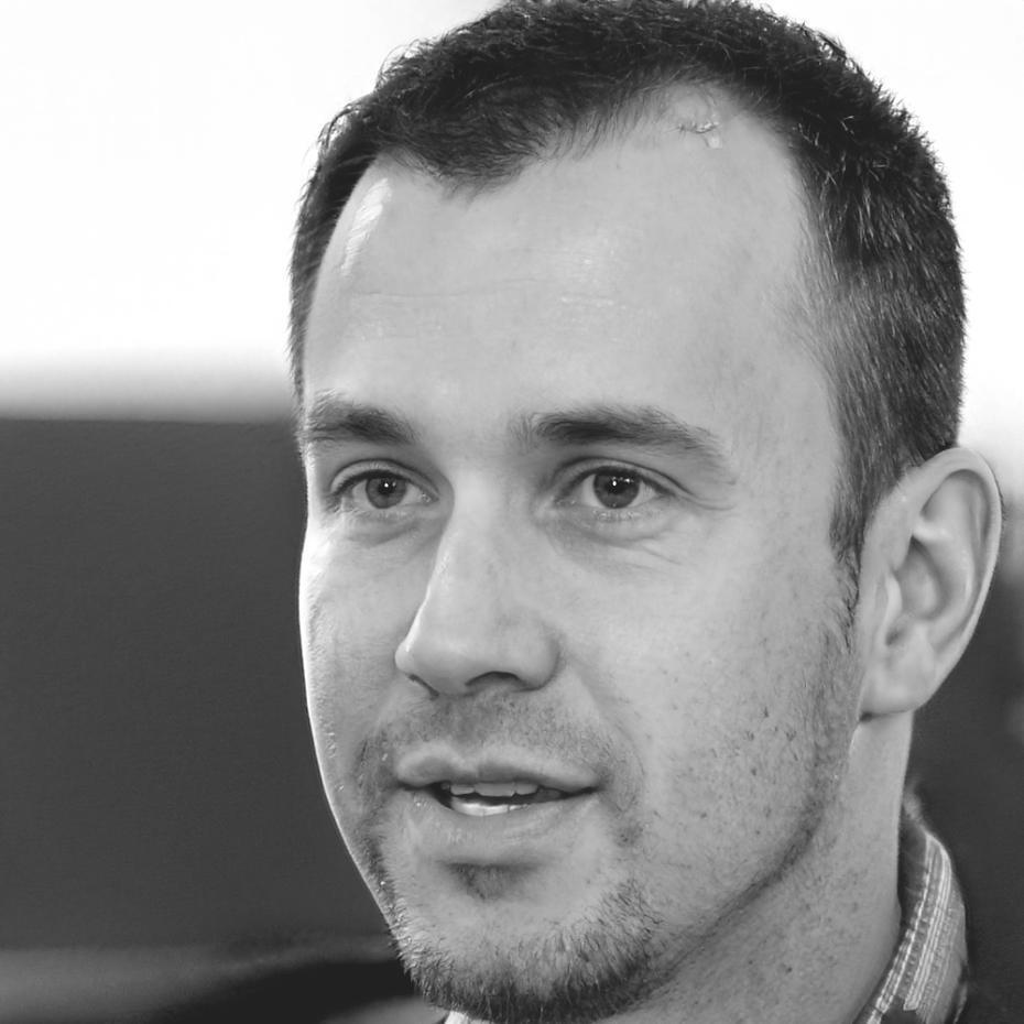 Senior API testing specialist with extensive integration experience